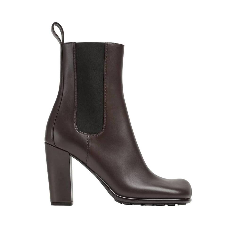 NEW BOTTEGA VENETA women's storm chelsea boots in brown